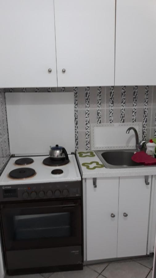 ★ Meniko'S House ★ Cozy Nest Apartment ฮีมาเรอ ห้อง รูปภาพ